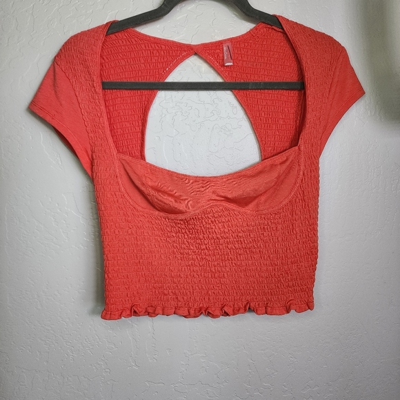 FP Movement by Free People Strike A Pose Orange Smocked Crop Tee Size Medium - Picture 5 of 10